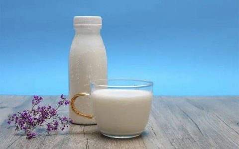 天润乳业股价跌30%市值仅剩39亿  “新疆奶王”为何“走”不出新疆
