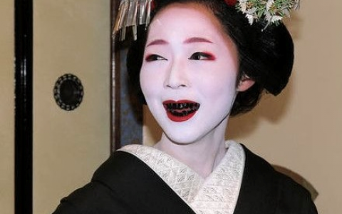 日本化妆品150年，我们总结出五点规律