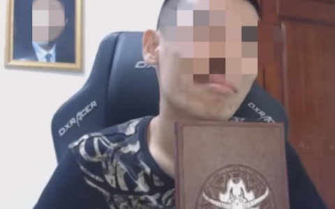 小杨哥收千万粉丝美女新徒！硬刚旭旭宝宝？