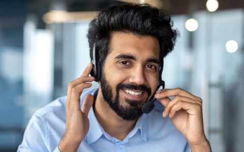 Customer Service Mindset: 15 Key Ways to Show You Care