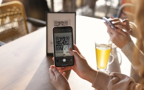 10 Ways QR Codes Can Revolutionize Customer Service