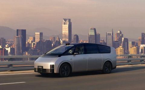 反思李想：要谦虚，不要骄傲