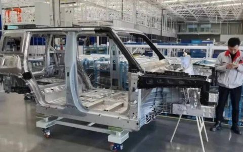 智界S7遥遥领先，但交付遥遥无期