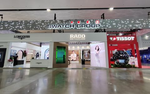 瑞士钟表三巨头齐聚消博会 展现非凡魅力