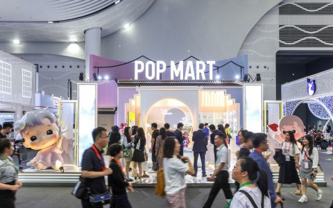 中国潮玩成为世界潮流 泡泡玛特再次深度联动消博会