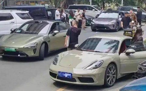 保时捷销量大跌，被经销商“逼宫”，只怪小米汽车太火爆？