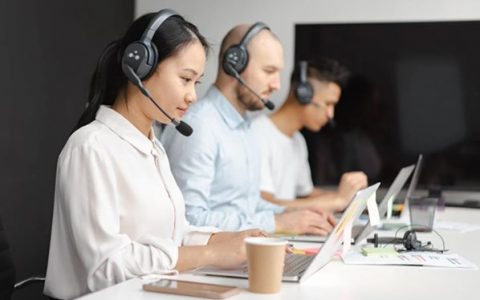 5 Key Steps in Crafting a Customer Service Charter That Includes Legal Security