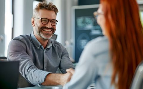 The Primacy Effect and Its Impact on Customer Service