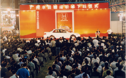 曾经盛产“爆款车”的本田汽车，正在中国市场走向没落