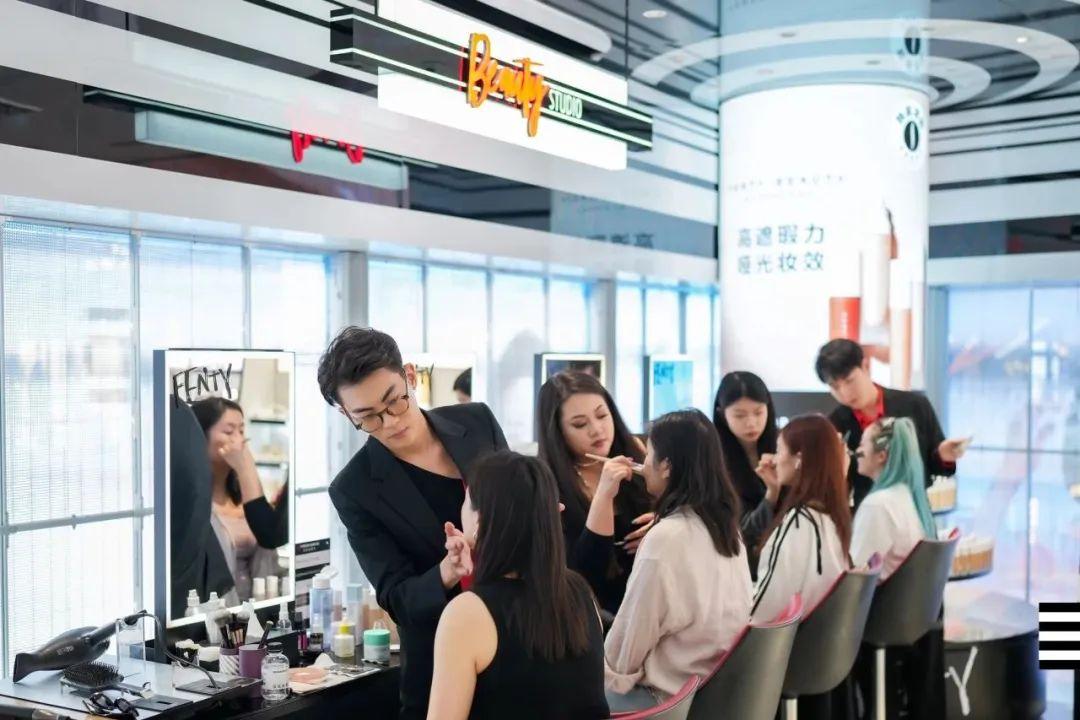 海外网红美妆Fenty Beauty，能在中国火多久？