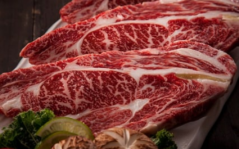 日本“肉类品类杀手”，年收170亿