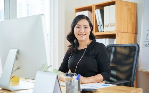 What is a Customer Experience Manager?