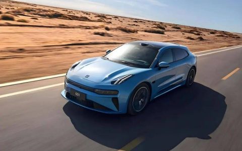 新车还没上牌就成老款？极氪很“急”！