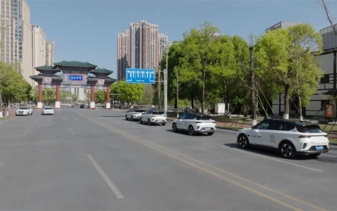 距离萝卜快跑们取代传统网约车还有多远？