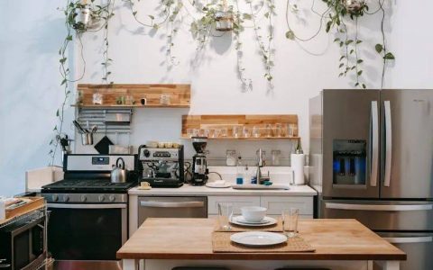 海信与TCL：出海老兵的新问题